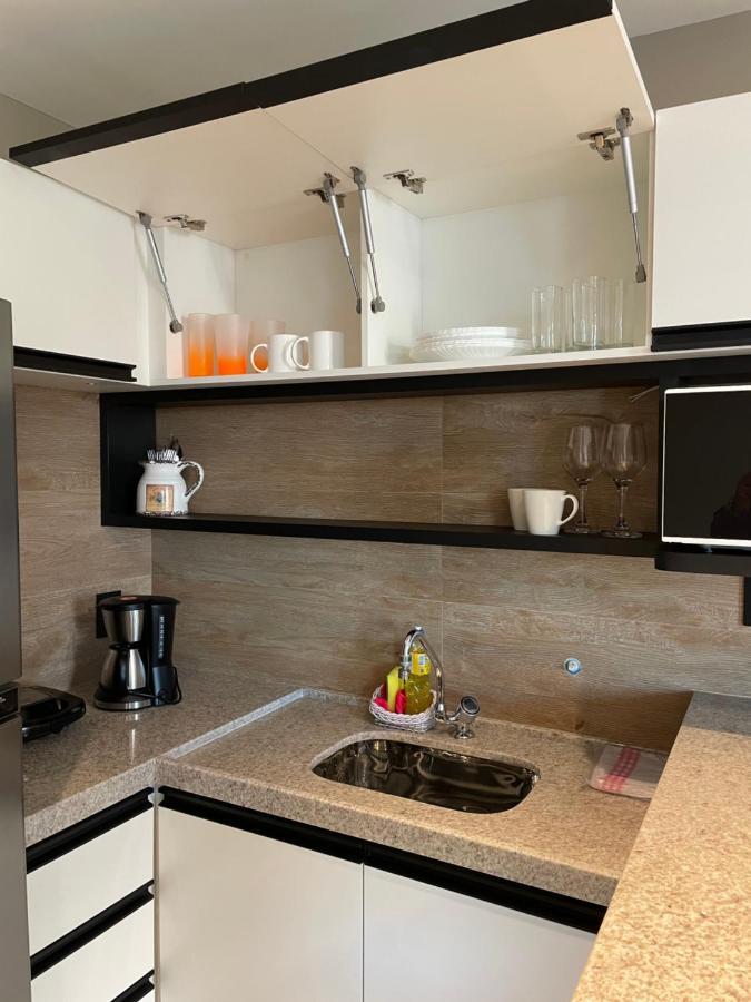 Flat Iate Clube Home Experience Praia Do Canto Vitoria Exterior photo