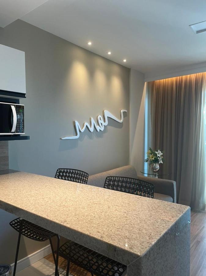 Flat Iate Clube Home Experience Praia Do Canto Vitoria Exterior photo