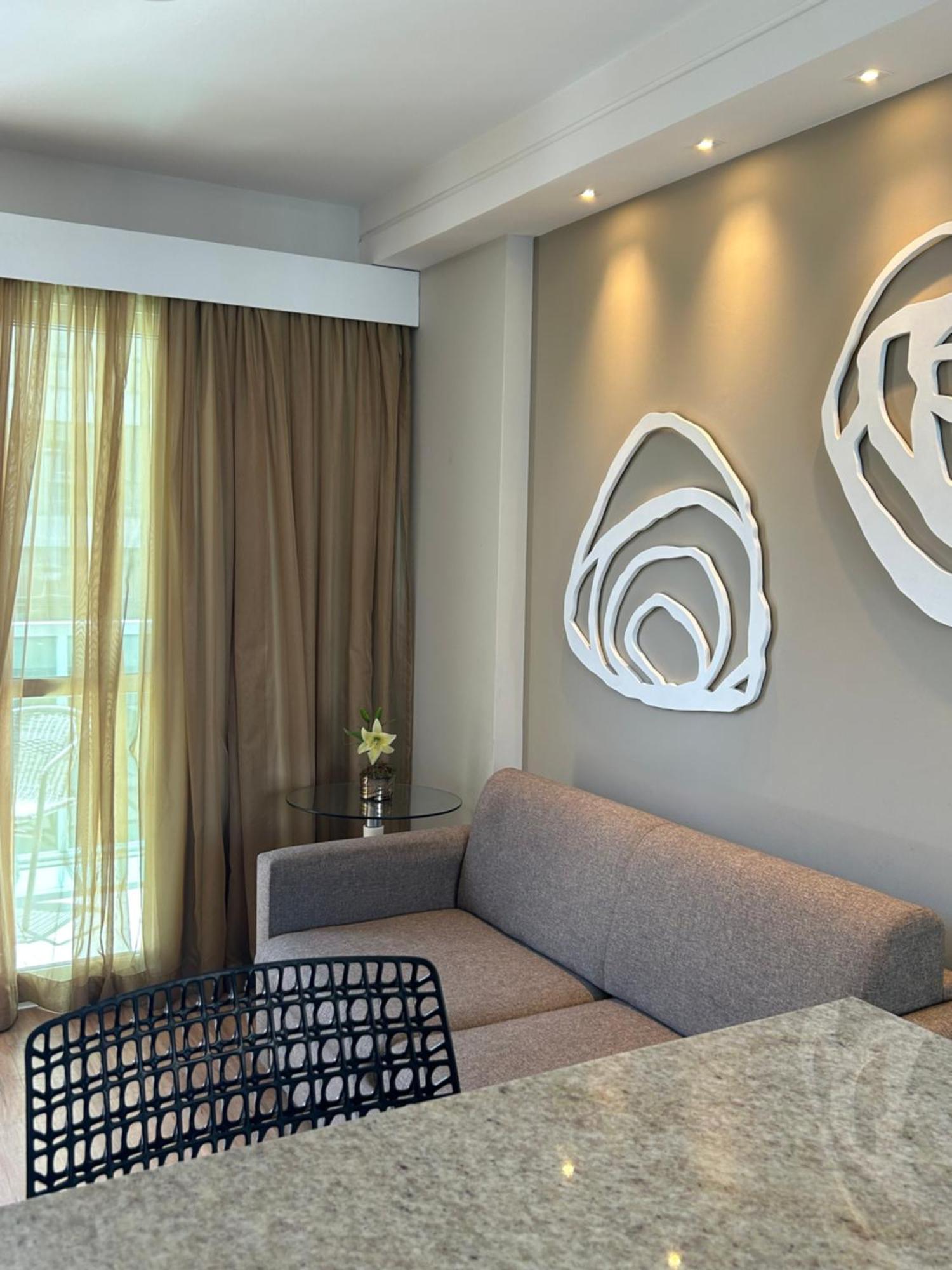Flat Iate Clube Home Experience Praia Do Canto Vitoria Exterior photo